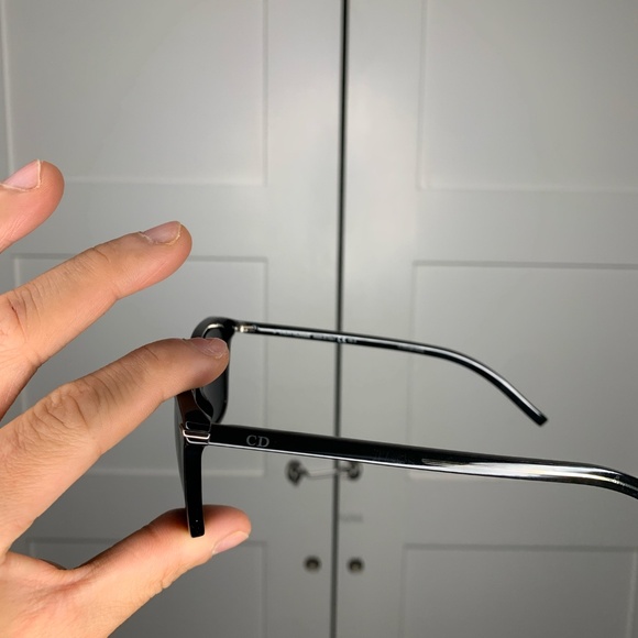 Dior Black Sunglasses - Picture 3 of 15